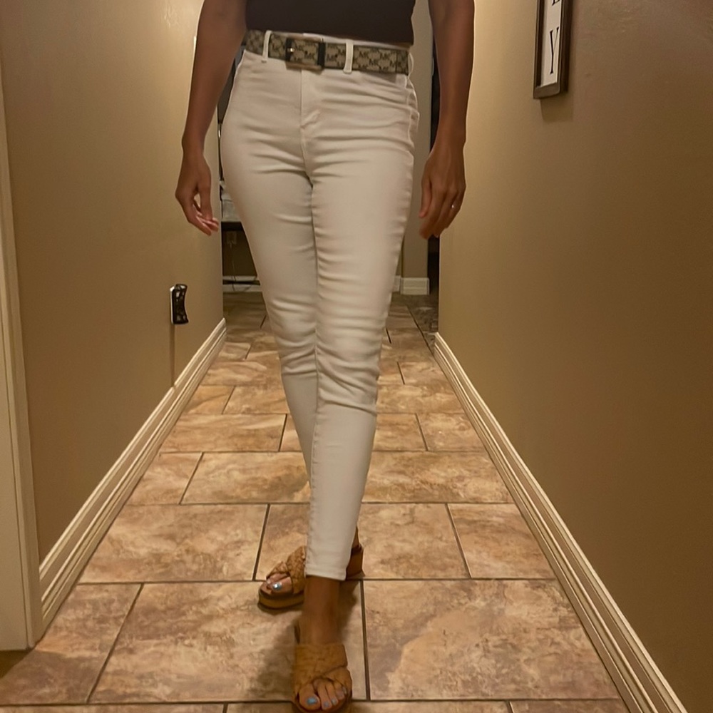 White American Eagle so classy dressed up or down